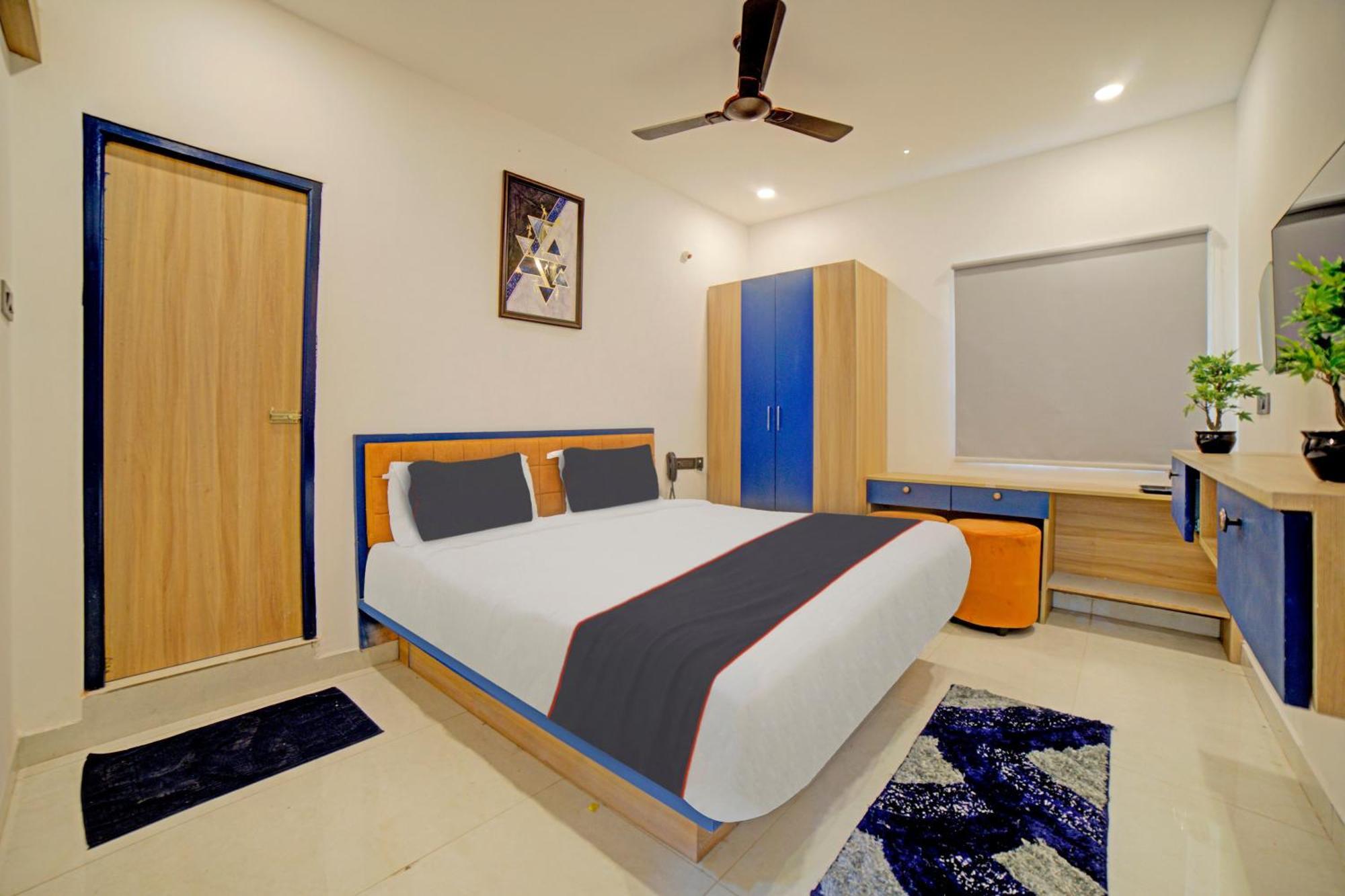 Collection O Lakeview Castle Hotel Warangal Ngoại thất bức ảnh
